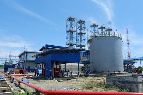 Pembangkit Listrik Tenaga Mesin Gas (PLTMG) Luwuk 40 Megawatt (Mw) di Batui, Kabupaten Banggai, Sulawesi Tengah. MI/LINA HERLINA